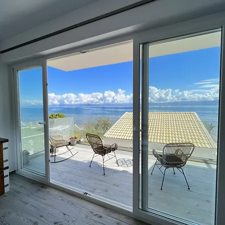 Apartment Greco Mare 99 *